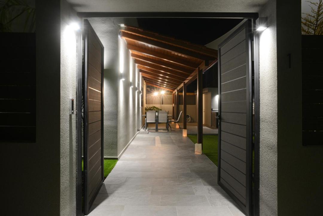 Damona 2Br Luxury Home With Garden - Κοντά Στο Κέντρο 이라클리온 외부 사진