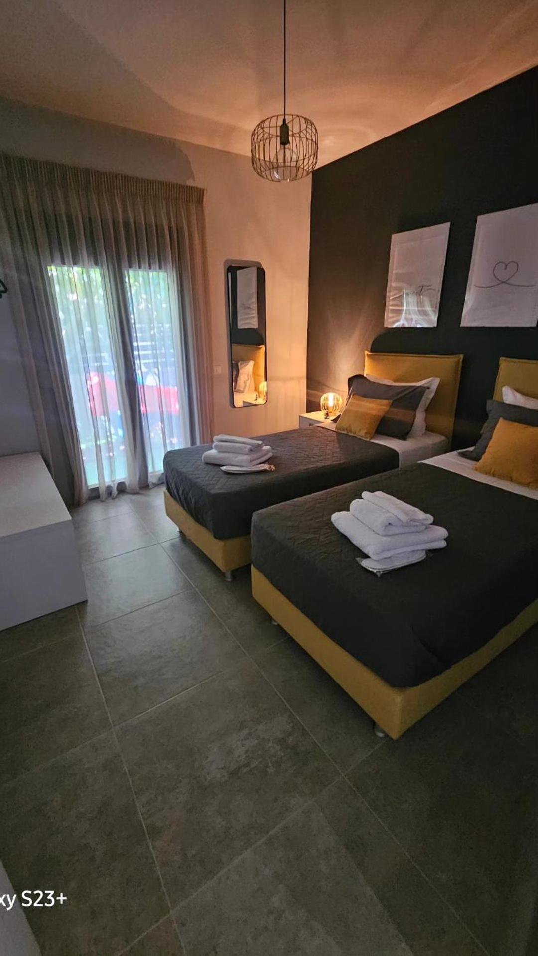 Damona 2Br Luxury Home With Garden - Κοντά Στο Κέντρο 이라클리온 외부 사진